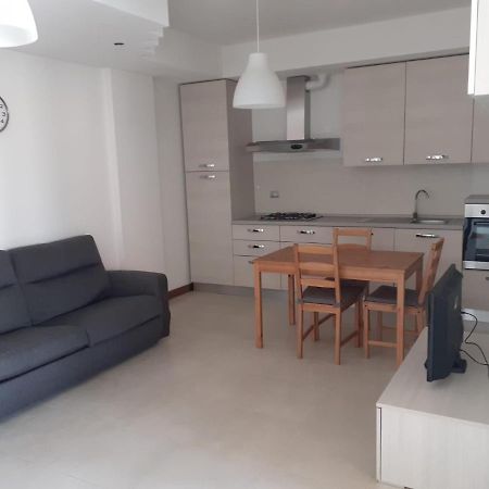 Barcellona Apartment Rimini Ngoại thất bức ảnh